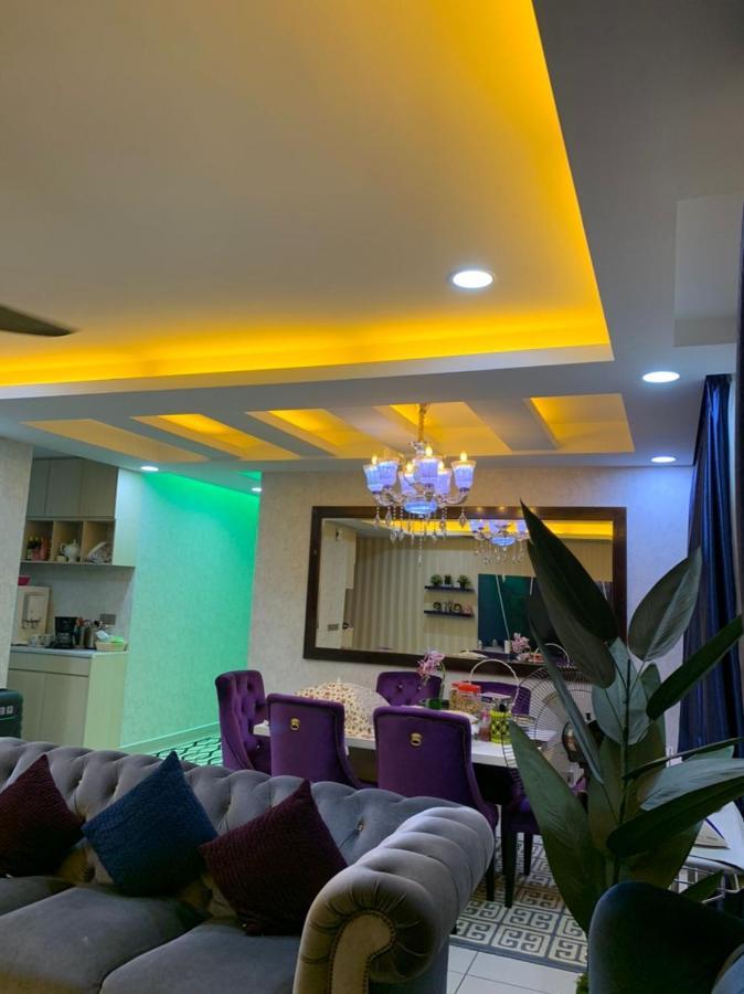 D'pudina Apartment *